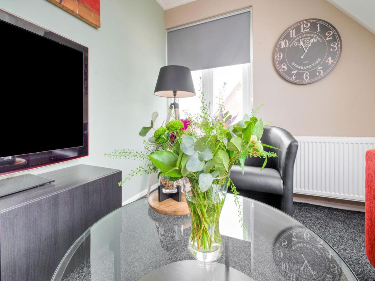 Cozy Holiday Home In Elim With A Furnished Garden Ngoại thất bức ảnh
